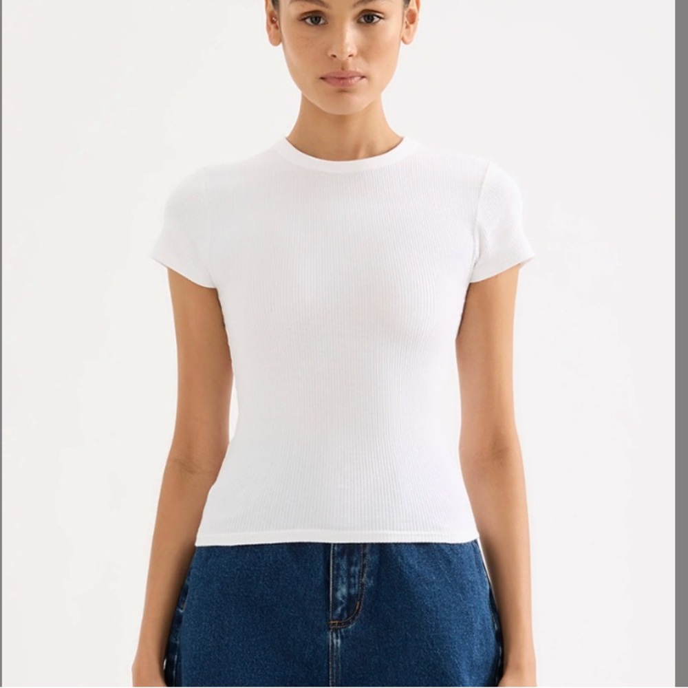 Nude Lucy White Ribbed Short Sleeve Tee